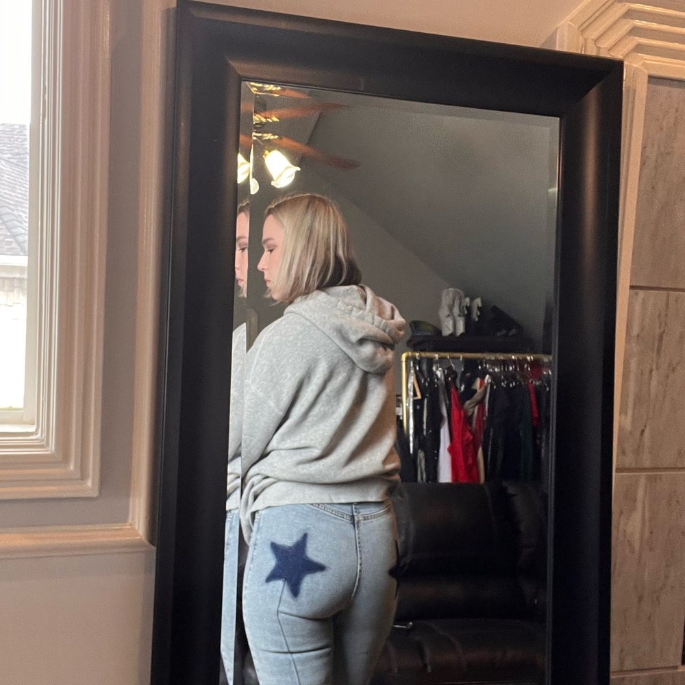 Revice ROCK ⭐️ jeans!!